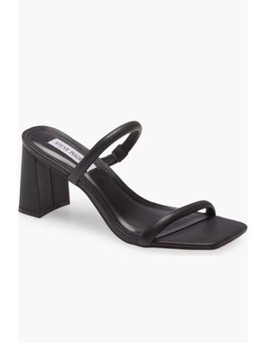 Steve Madden Lilah Sandal in Black size 8M